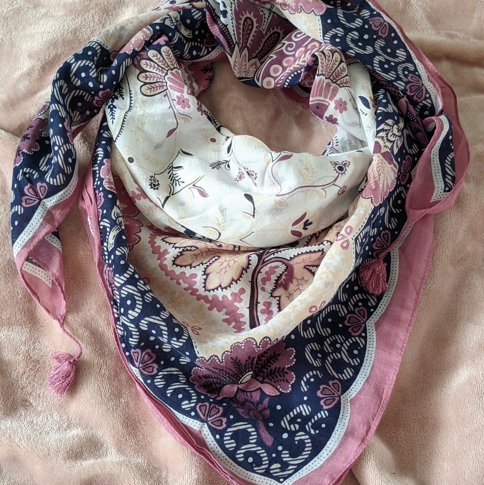 Cotton square scarf